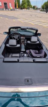 Mercedes-Benz W124 Cabrio mit Oldtimer Status - Mercedes-Benz: C W124