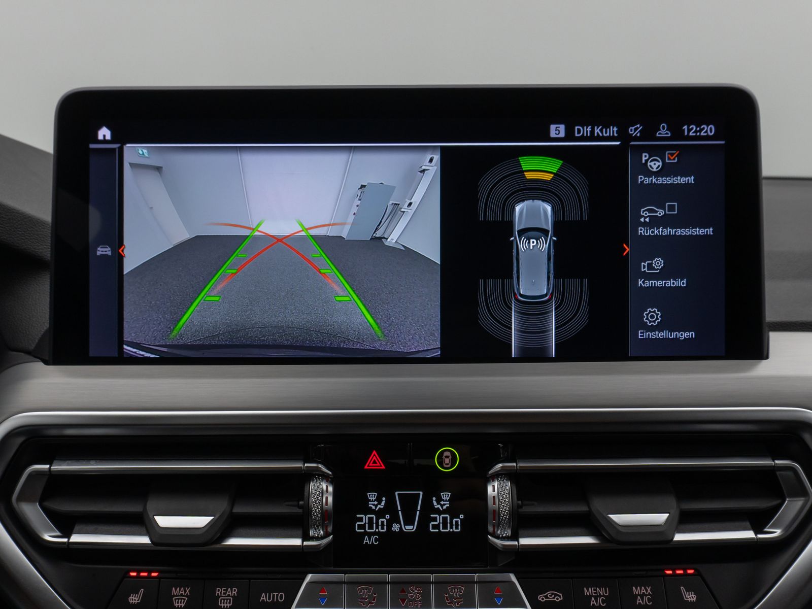 Fahrzeugabbildung BMW X3 xD20d KameraDAB HiFi Leder Alarm Sport 18Zoll
