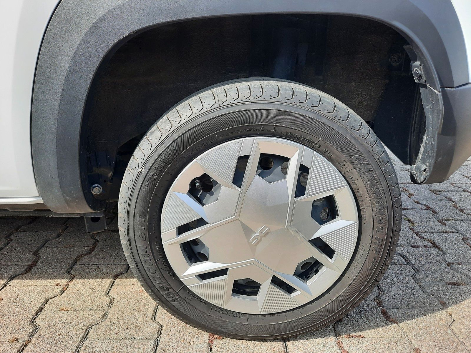 Dacia Spring - Bild 7