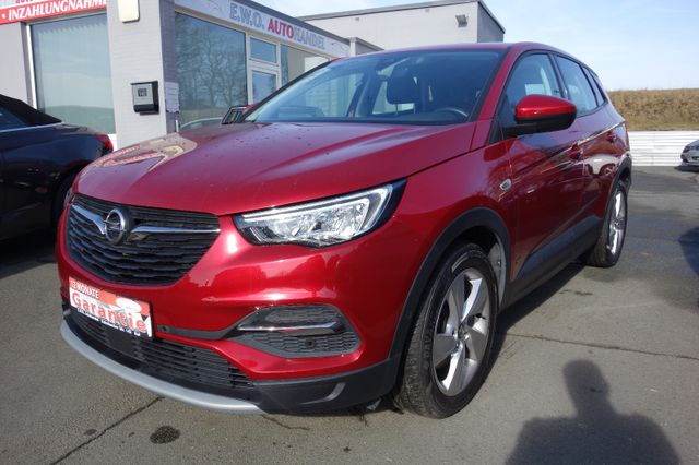 Opel Grandland (X) 1.6 Turbo Benzin/Hybrid