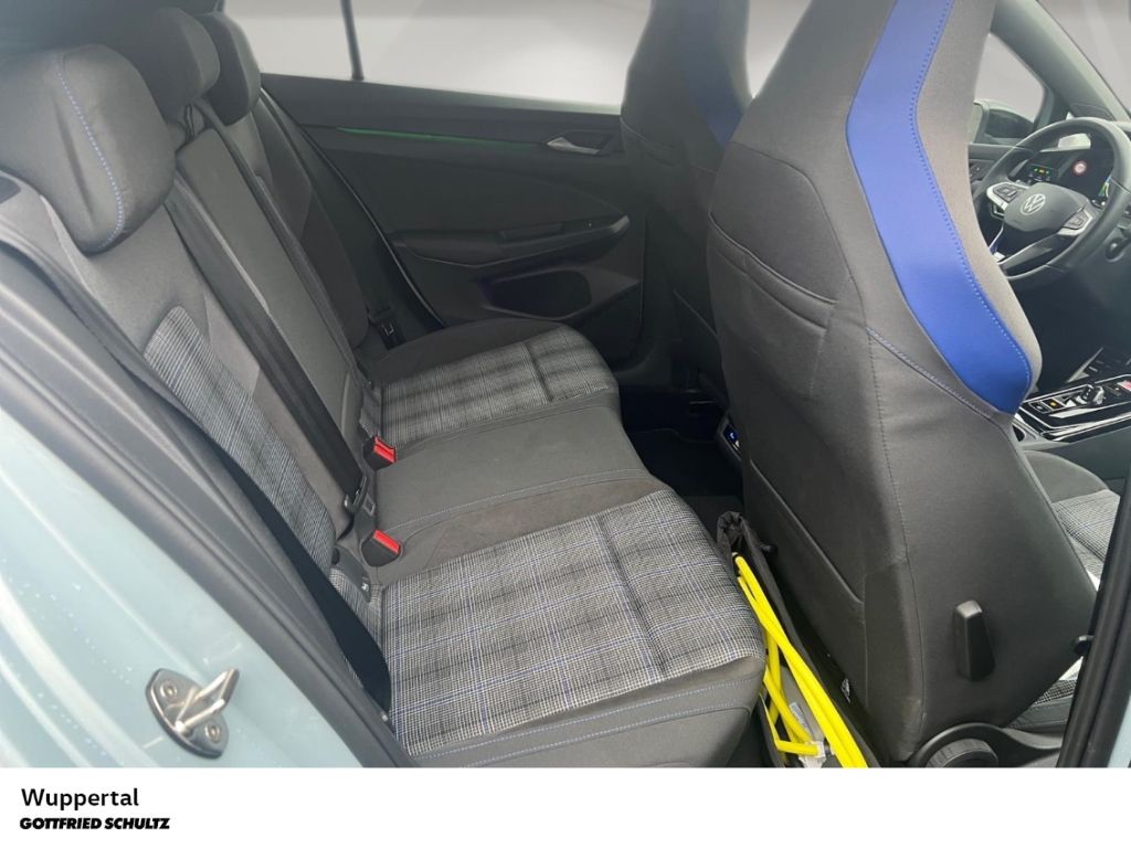 Volkswagen Golf - Bild 7