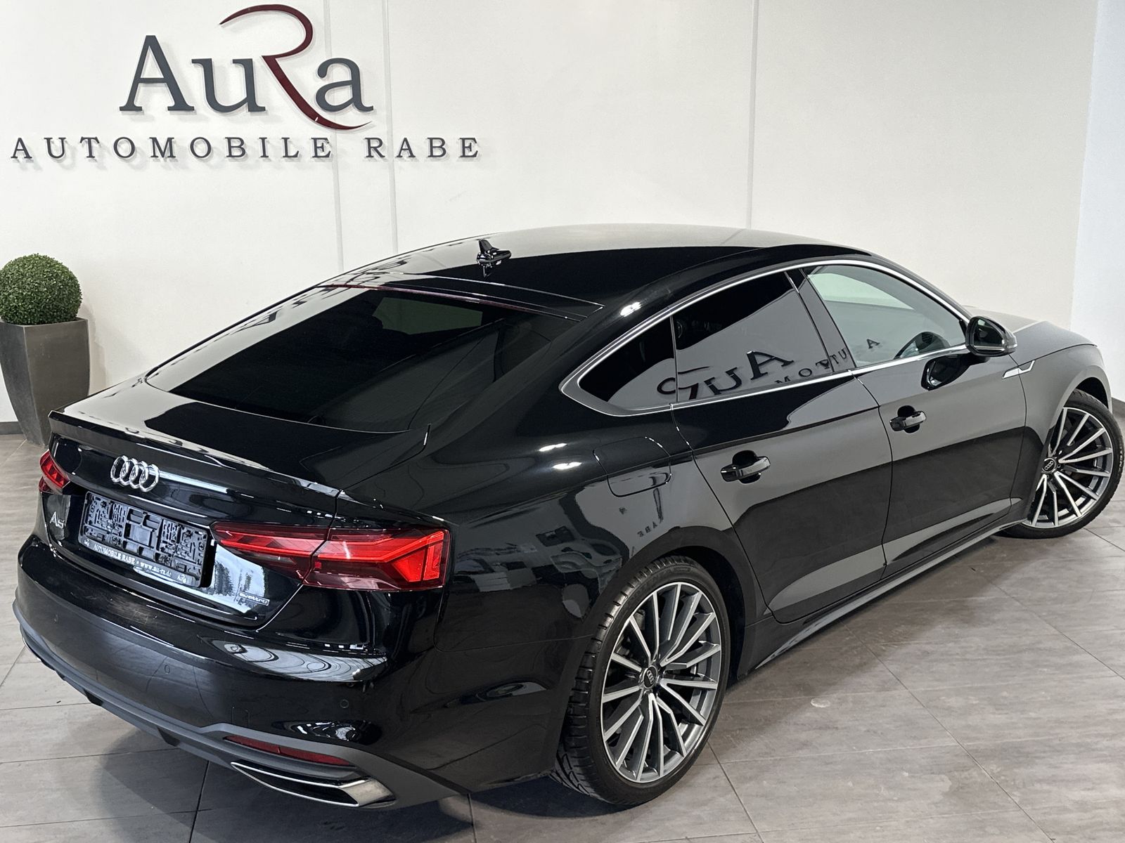 Fahrzeugabbildung Audi A5 SpB 45 TFSI Qu S-Line NAV+LED+19ZO+KAMERA+PP