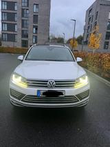 Volkswagen Touareg 3.0 V6 TDI SCR Tiptr. Exclusive Excl... - Volkswagen Touareg in Dortmund