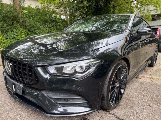 MERCEDES-BENZ CLA 180*AMG-Line*Automatik*LED High Performance