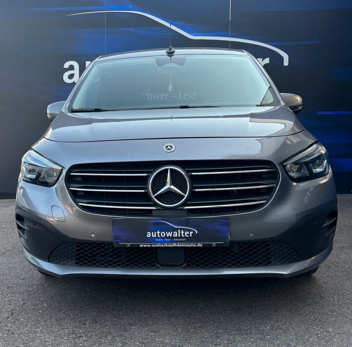Mercedes-Benz T 180 d  Edition imagem 2