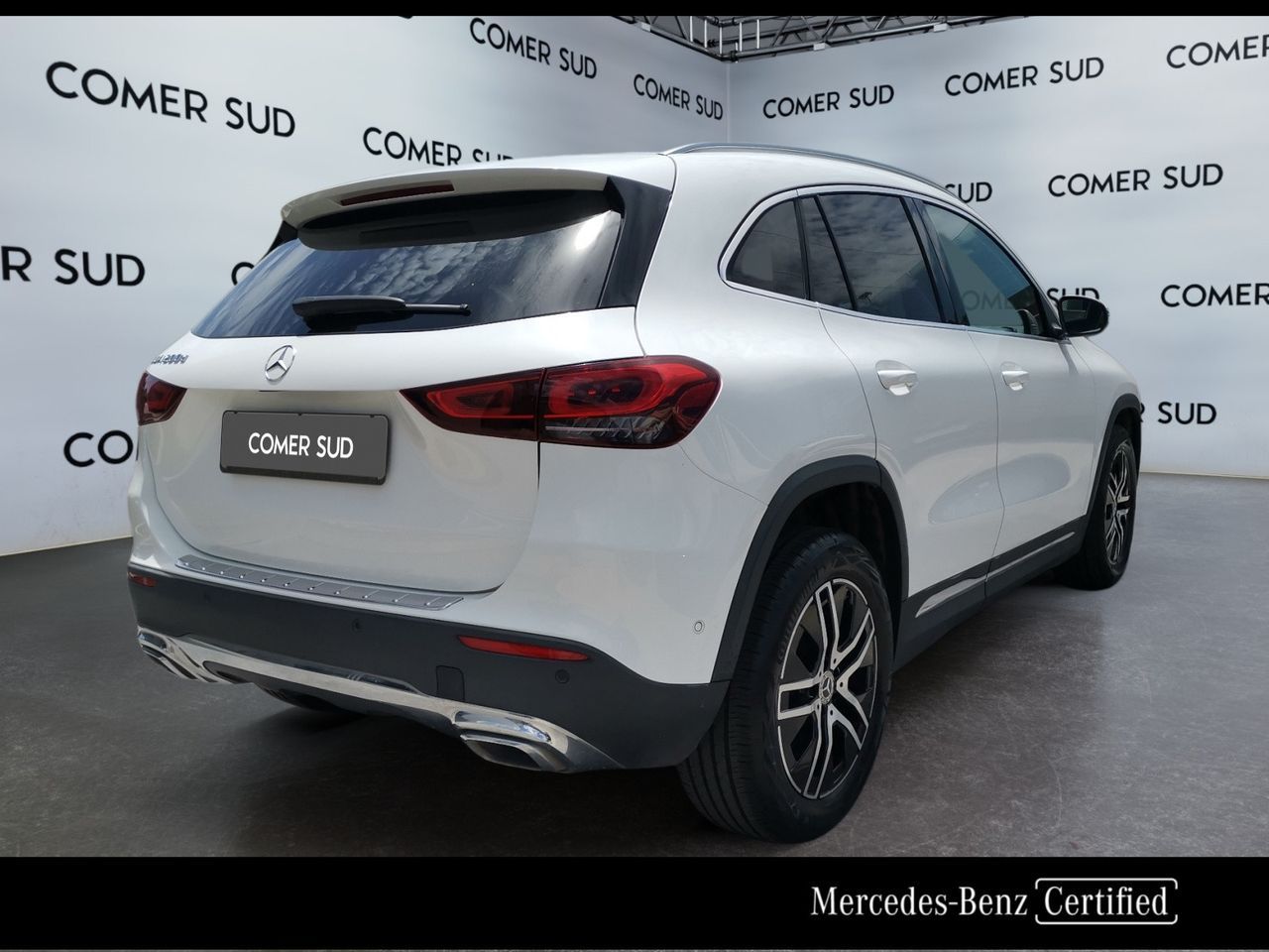 Mercedes-Benz GLA-H247 2020 - GLA 200 d Sport Pl imagem 3