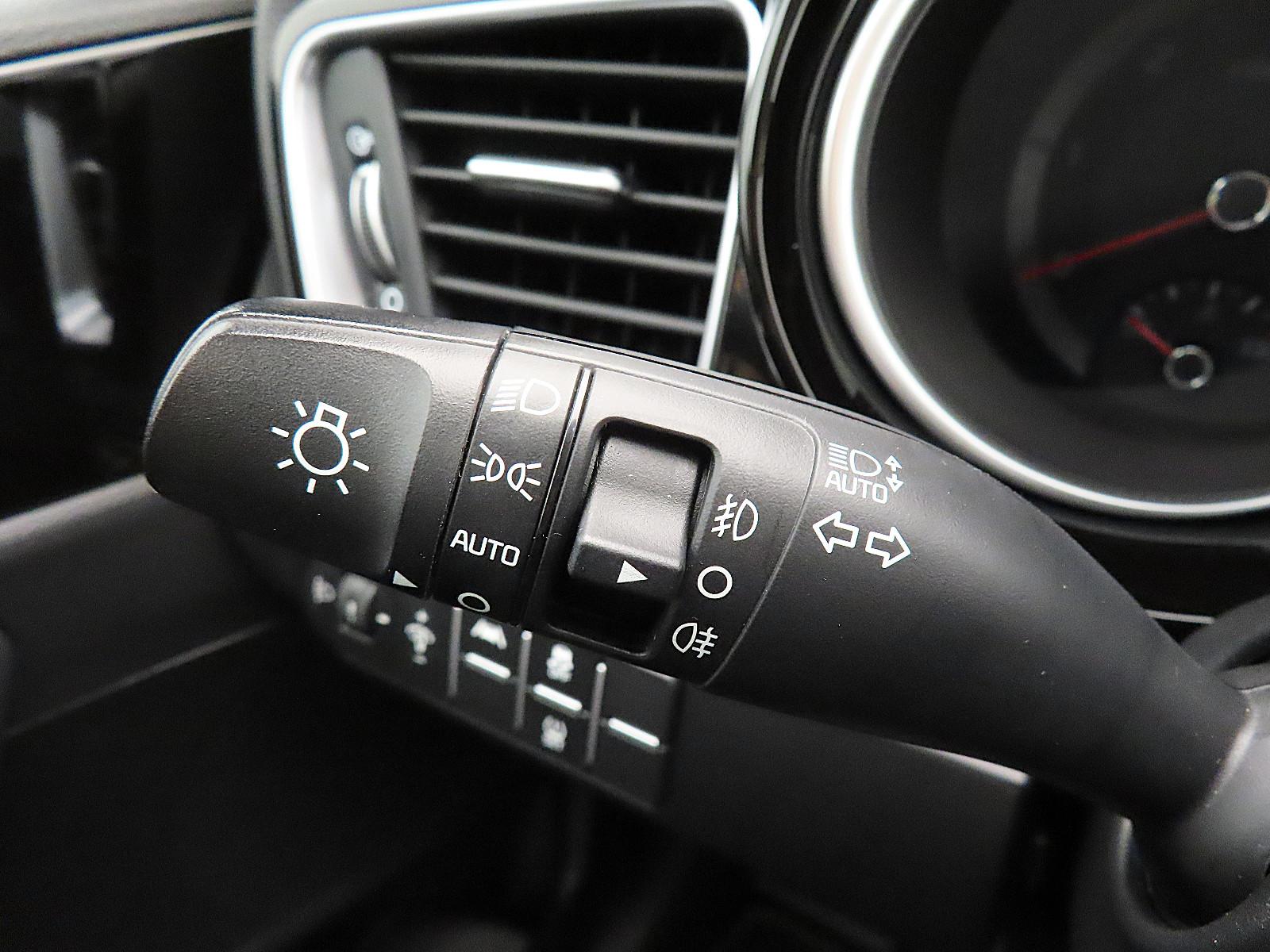 Kia Ceed Hybrid Automatik | Garantie | AHK | Kamera
