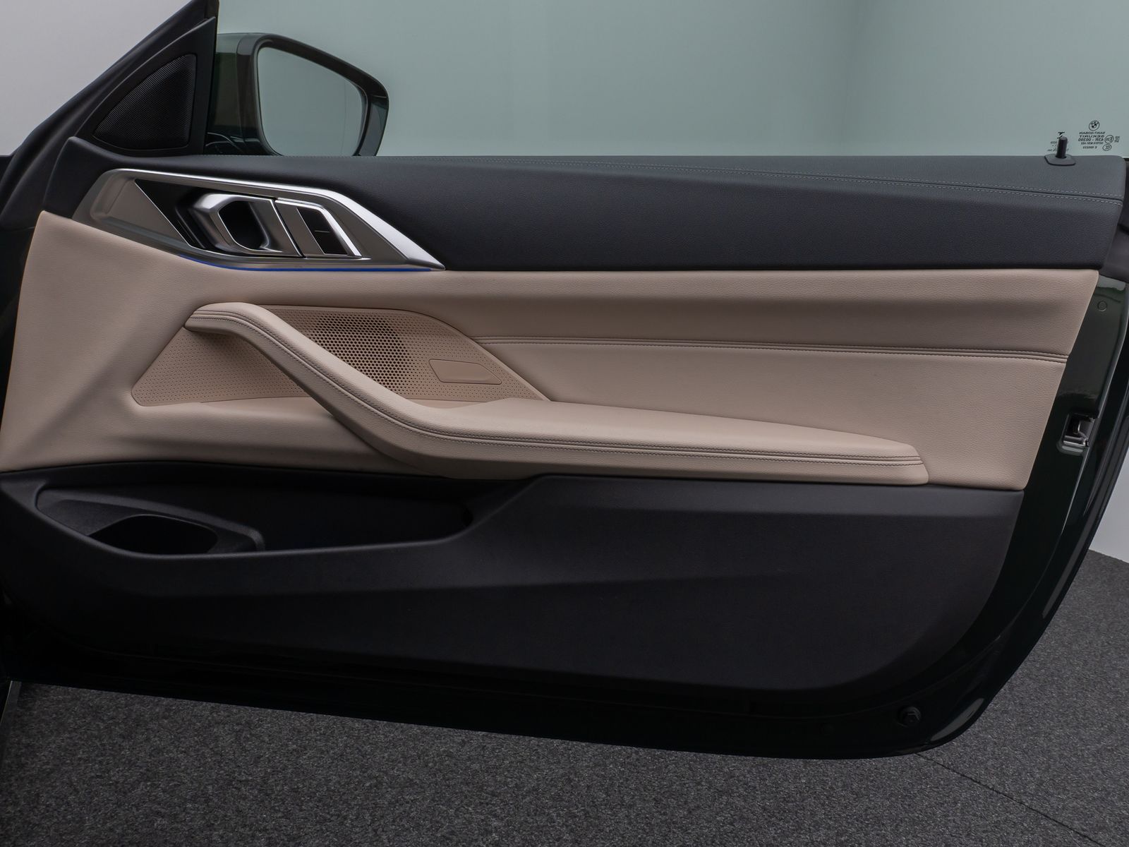 Fahrzeugabbildung BMW 430i Cabrio M Sport Kamera DAB HiFi Komfort Alar