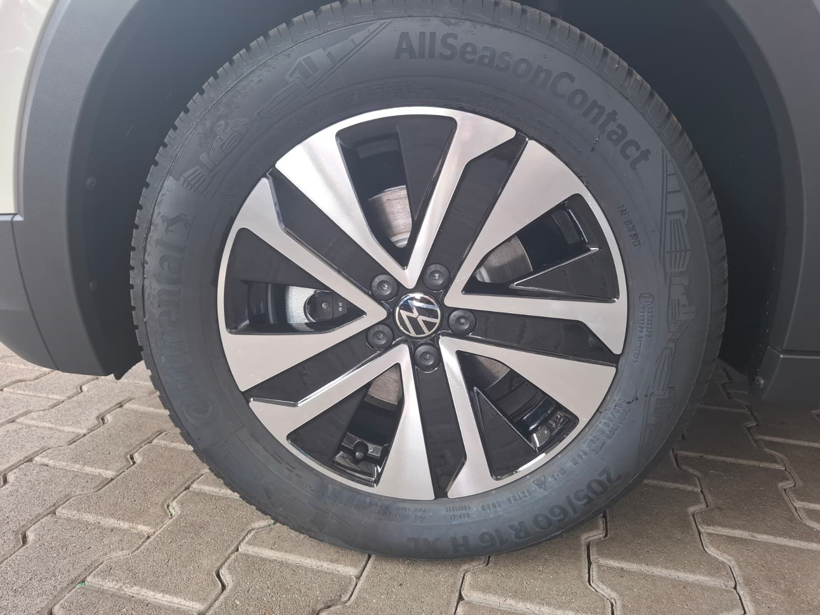 Fahrzeugabbildung Volkswagen T-Cross Energy 1.0 TSI DSG +ACC+LED+TravelAssist