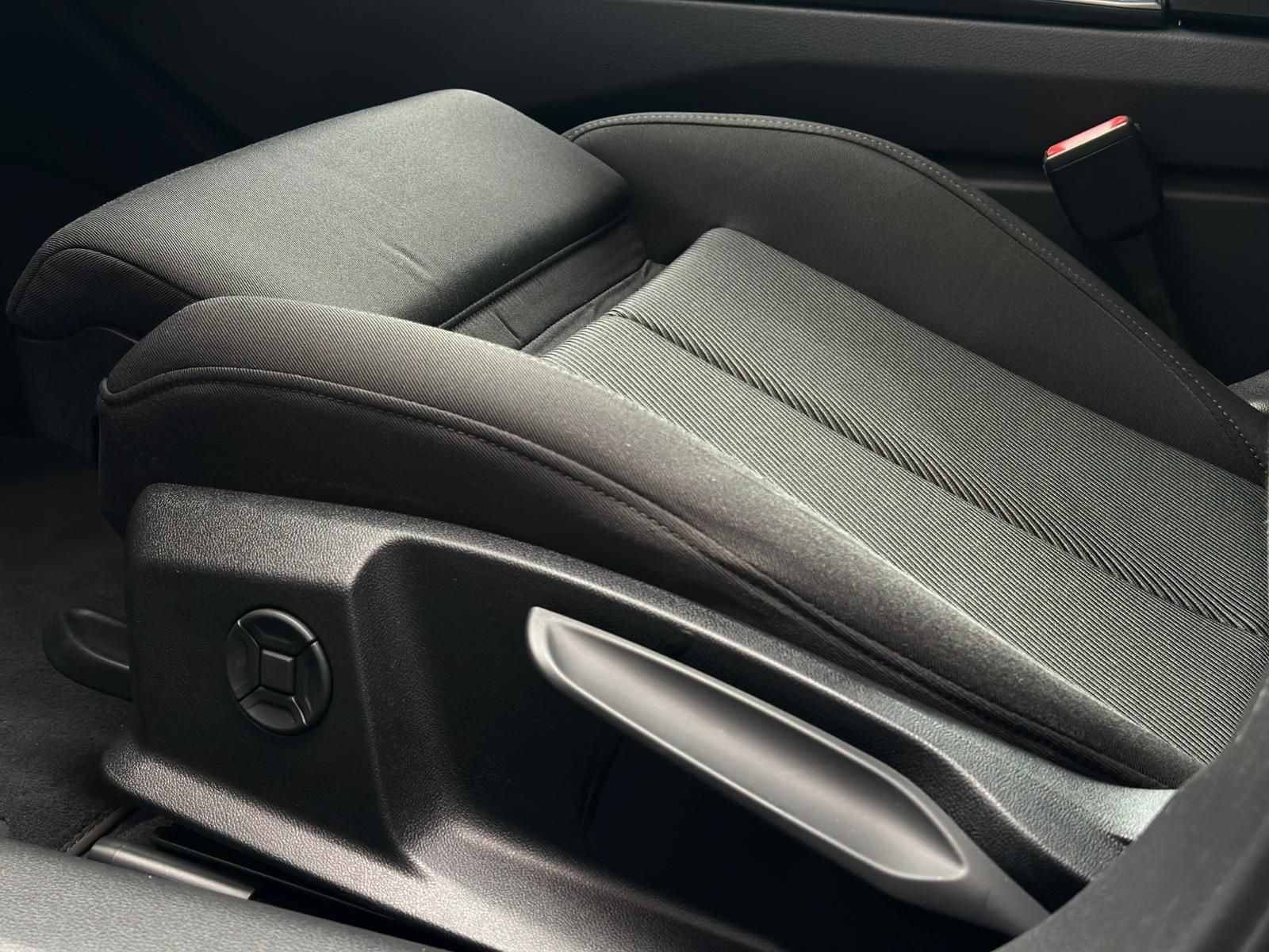 AUDI A6 50TDI QUATTRO SPORT S LINE* LED#SHZ#NAVI#AHK - Image 20