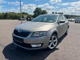Skoda Octavia 1.8 TSI 179PS DSG Elegance | 44412 - Skoda Octavia: Ps
