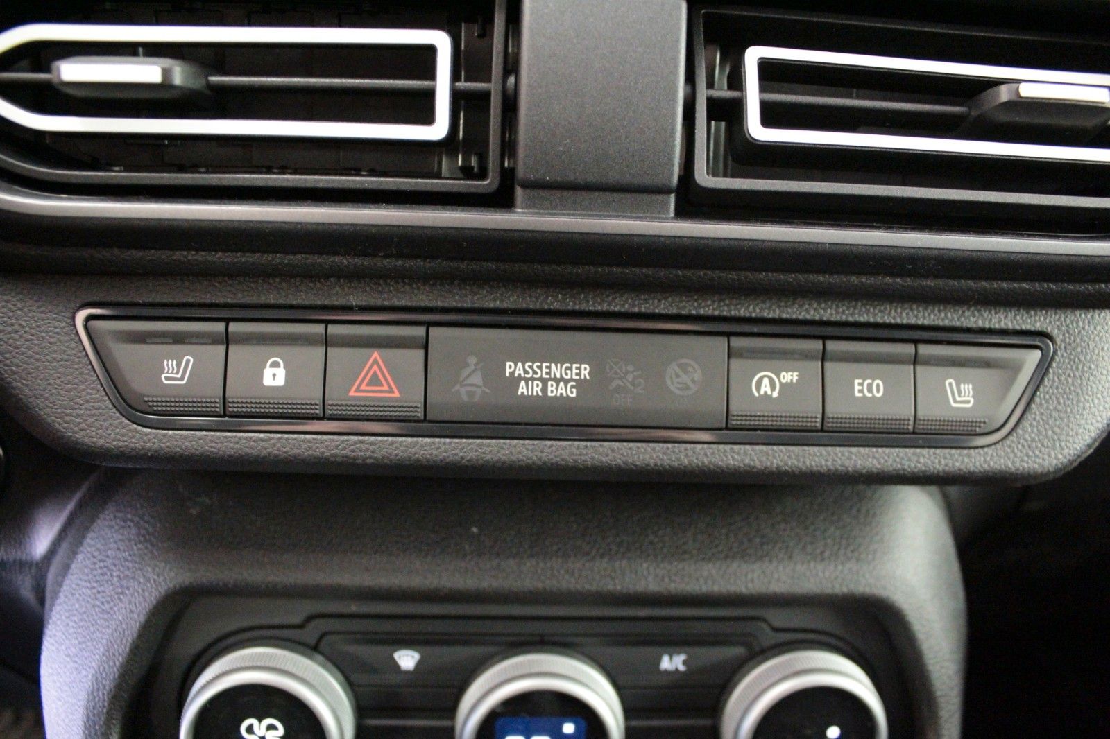 Fahrzeugabbildung Dacia Sandero Journey+ ECO-G 100 *Navi*Sitzhz*LPG