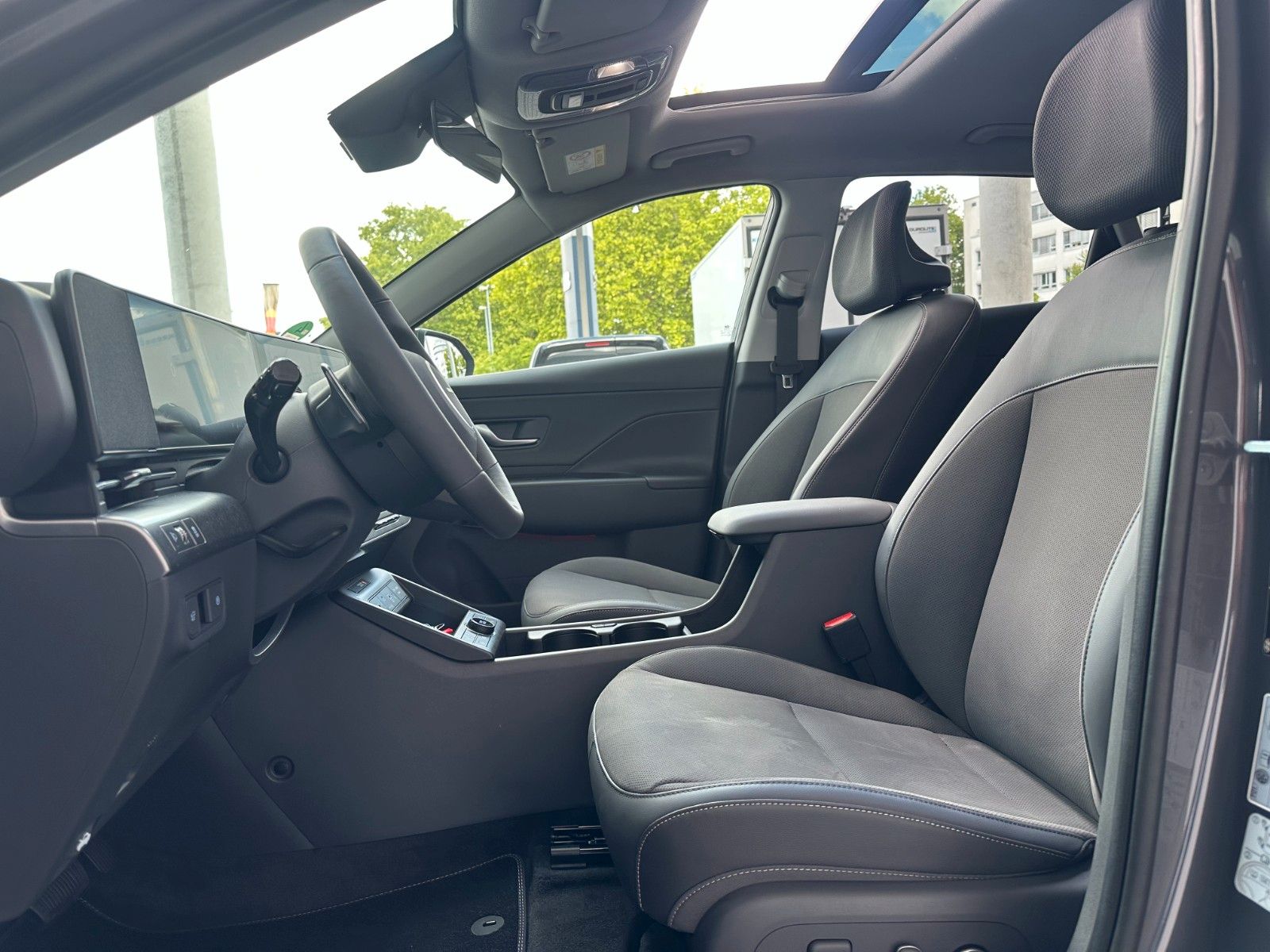 Fahrzeugabbildung Hyundai Kona Elektro Prime 65,4kWh Glasschiebedach/360°!