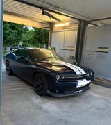 Dodge Challenger 3.6 VIERROHR SPORTAUSPUFF/VOLLAUSSTAT - blaue Dodge Challenger