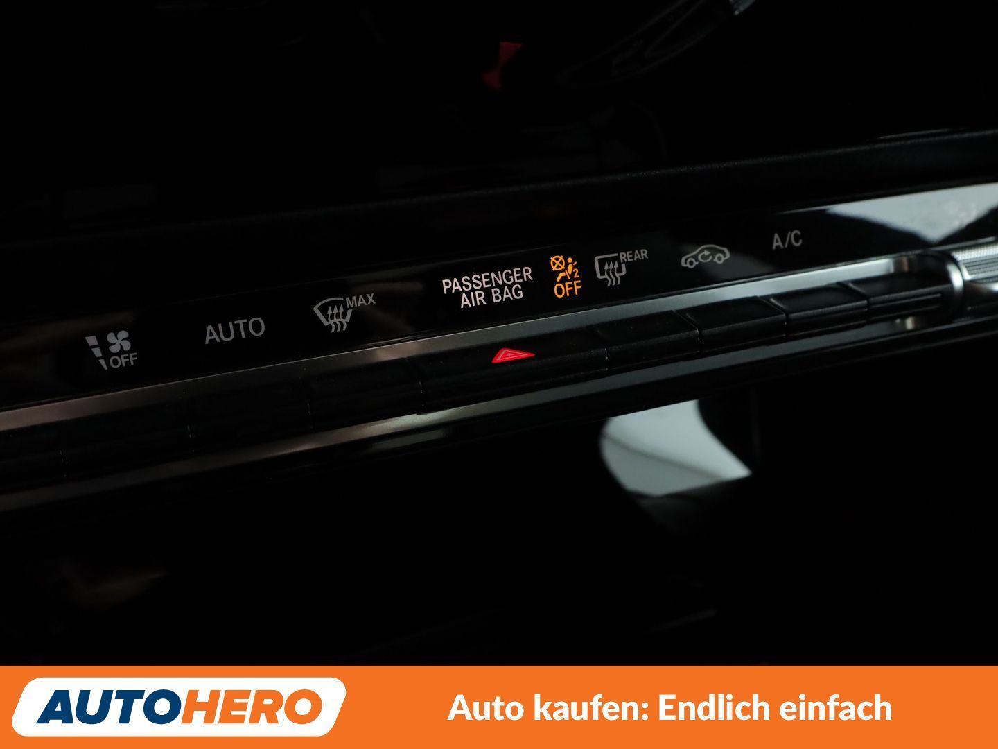 Mercedes-Benz CLA 250 4Matic AMG Line Aut.*NAVI*LED foto 25