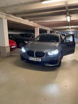 BMW 118i - Service inklusive 5 Jahre/100.000 km - BMW: mit Navigationssystem, 5.0