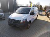 Mercedes-Benz VITO LANG MWST 1BES FWD 3SITZ HU 10/26 SCHALTER - Mercedes-Benz: 26