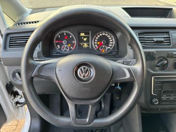 Volkswagen Caddy - 10