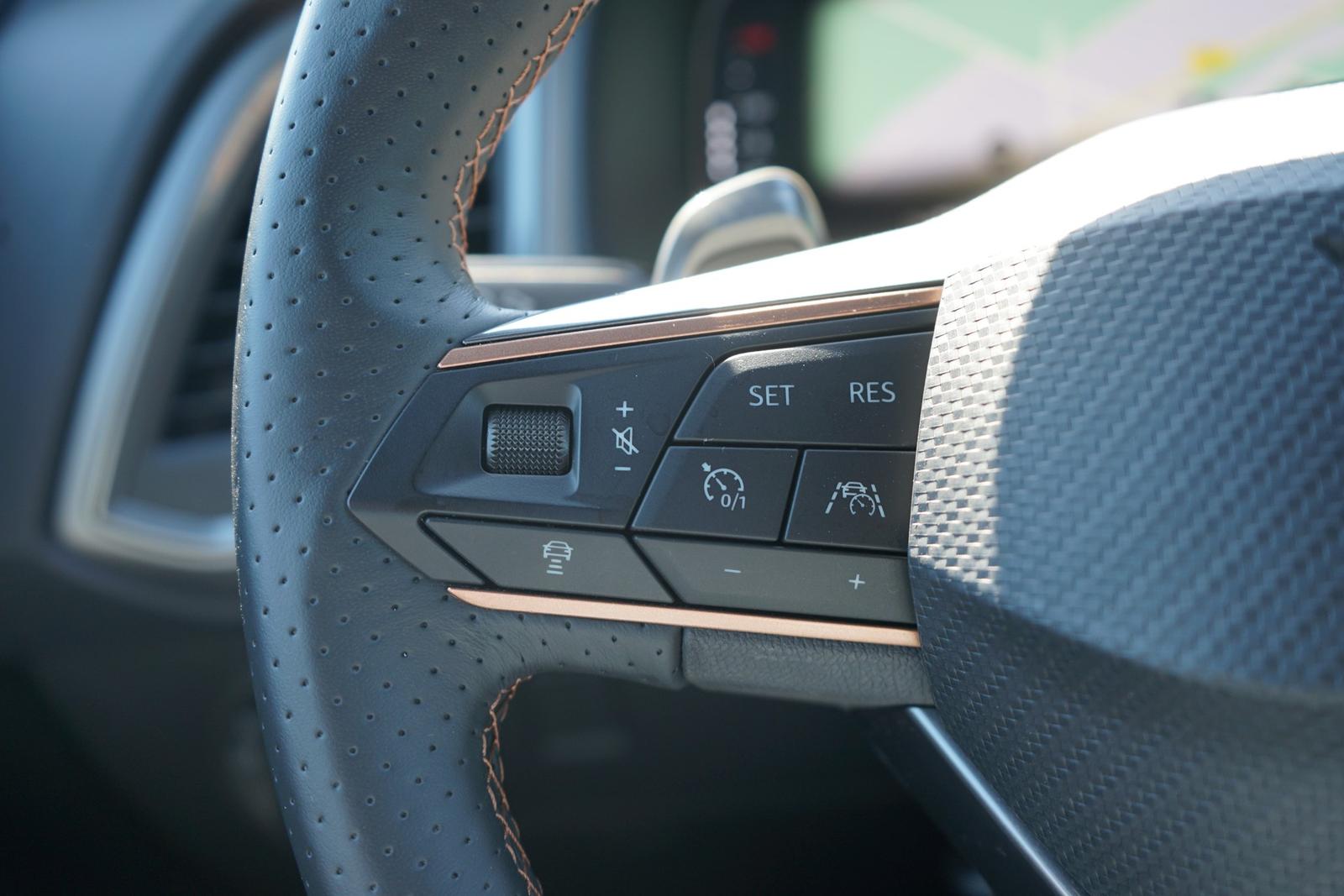 Cupra Ateca 2.0 4Drive LED Navi Beats AHK ACC DAB, миниатюра 24