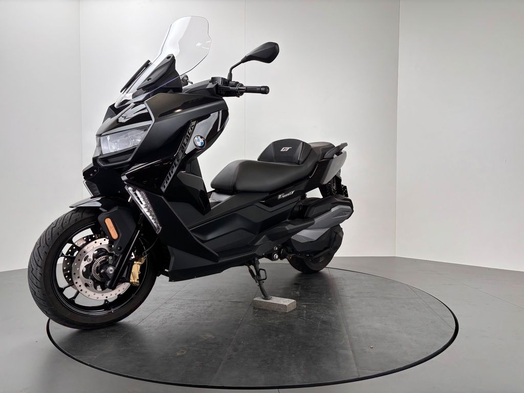 Fahrzeugabbildung BMW C400 GT *SERVICE NEU *REIFEN NEU *TÜV NEU
