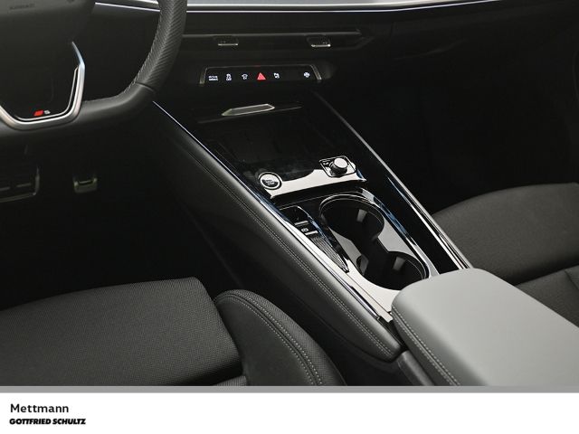 Audi Q3 SUV e-hybrid DSG LED NAV PANO 360 HUD S-LINE  foto 16