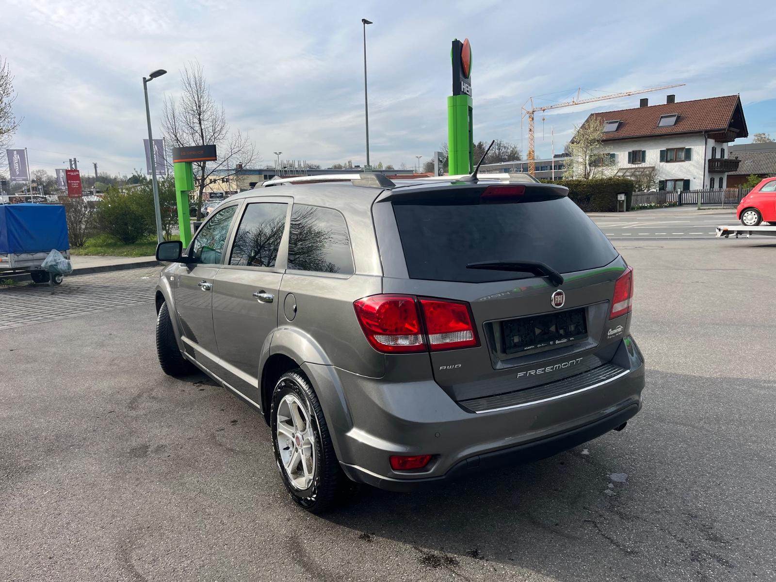 Fiat Freemont Lounge AWD (AUTOMATIK)