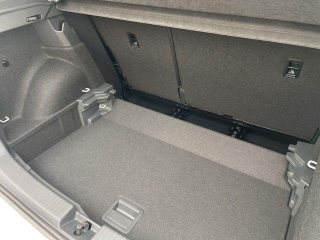 T-Cross R-Line 1.5 TSI DSG Black Style AHK/Navi 