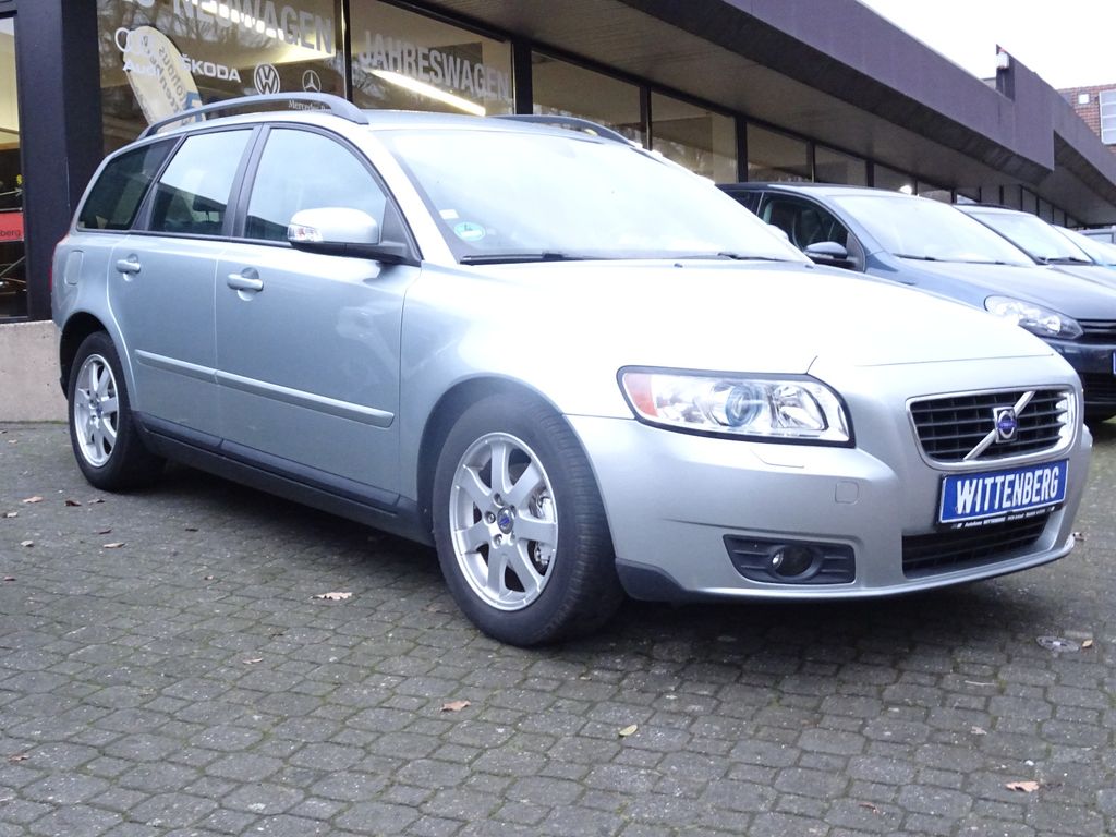 Volvo V50