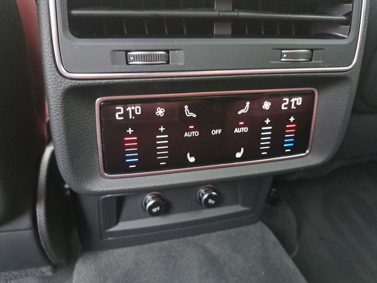 Audi SQ8 - Bild 26