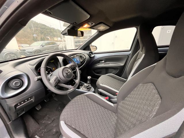 Aygo X Team D*Apple Carplay/Andoid Auto*