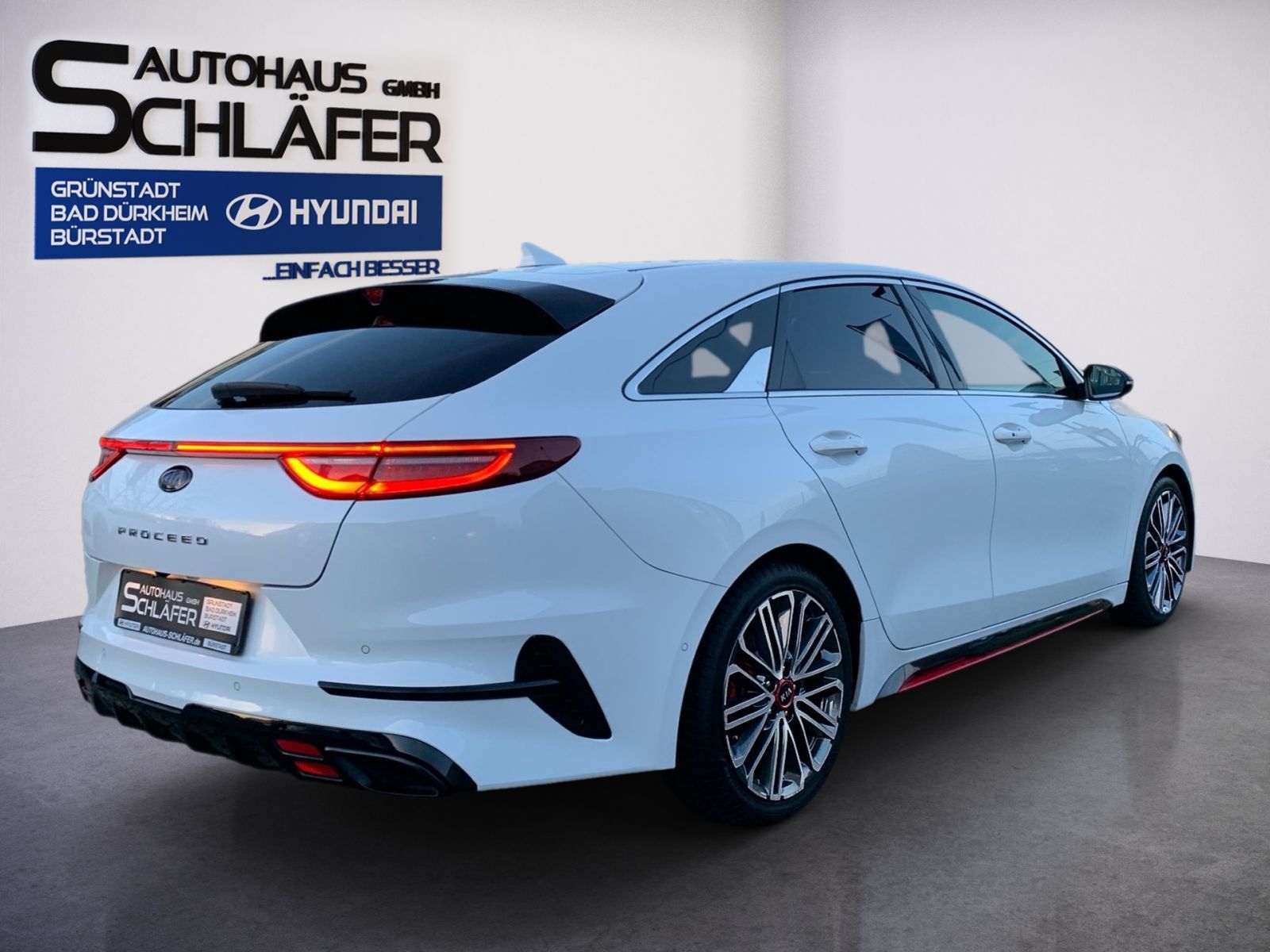 Fahrzeugabbildung Kia Proceed 1.6 T-GDI 7-DCT GT AHK Sportauspuff