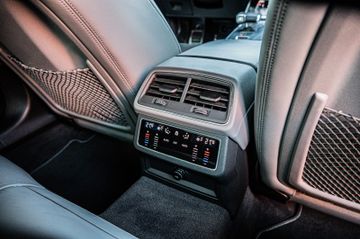 Fahrzeugabbildung Audi A6 Lim. 40 TDI quattro sport|S-LINE|MATRIX|B&O