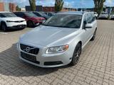 Volvo V70 Kombi Momentum - Volvo V70 aus 2013