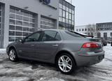 Renault Laguna Klima/ Automatik/ Bluetooth/ Allwetter - Renault Laguna mit Benzin-Antrieb: Automatik