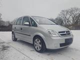 Opel Meriva 1.8 L Automatik - Opel Meriva aus 2003: 1.8