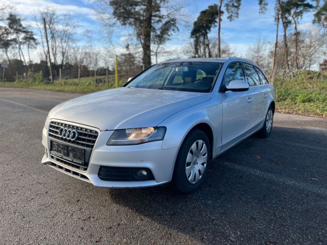 Audi A4 Avant Attraction