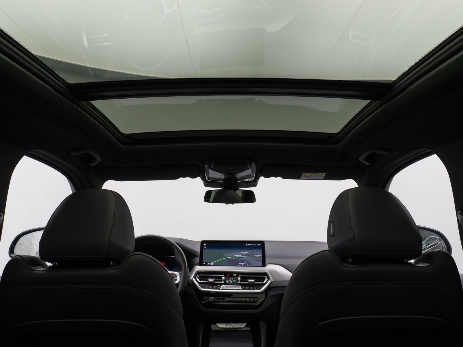 Fahrzeugabbildung BMW iX3 Impressive M Sport Pano 360°Laser HUD H/K