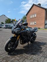 Yamaha FZ1 RN16 - YAMAHA R1