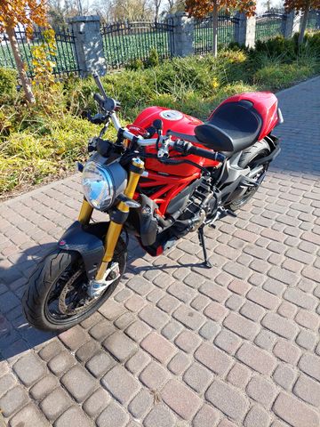 Ducati MONSTER 1200S / damaged/ unfall