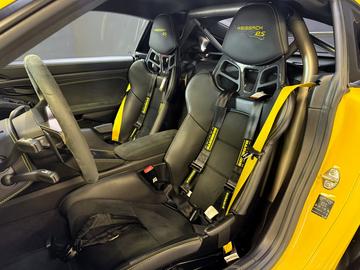 صورة 9 لـ 2023 Porsche CAYMAN