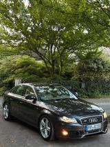 Audi AUDI A4 B8  2.7TDI/Automatik B&O. - Audi A4 mit Diesel-Antrieb: Limousine, 2.7