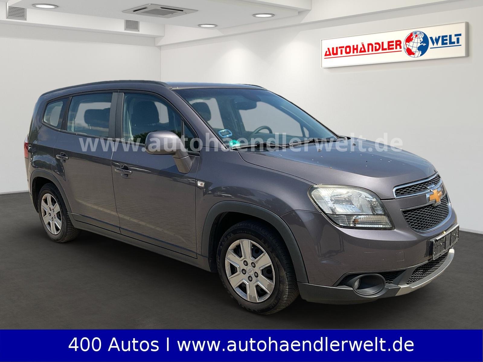 Chevrolet Orlando 2012 — interior