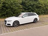 Audi S4 3.0 TFSI tiptronic quattro Avant  - Audi S4 mit Anhängerkupplung