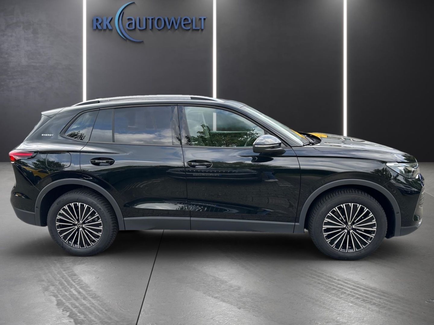 Volkswagen Tiguan Energy 1.5 eTSI DSG LED Navi AHK Climatro foto 3