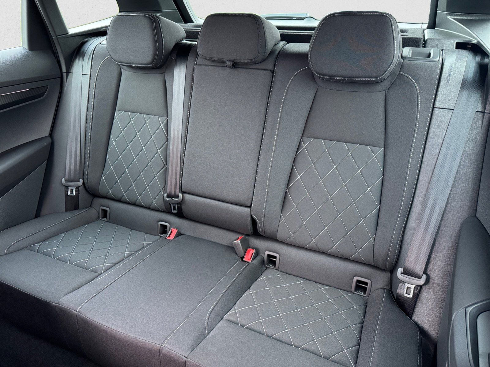 Skoda Karoq - Bild 10