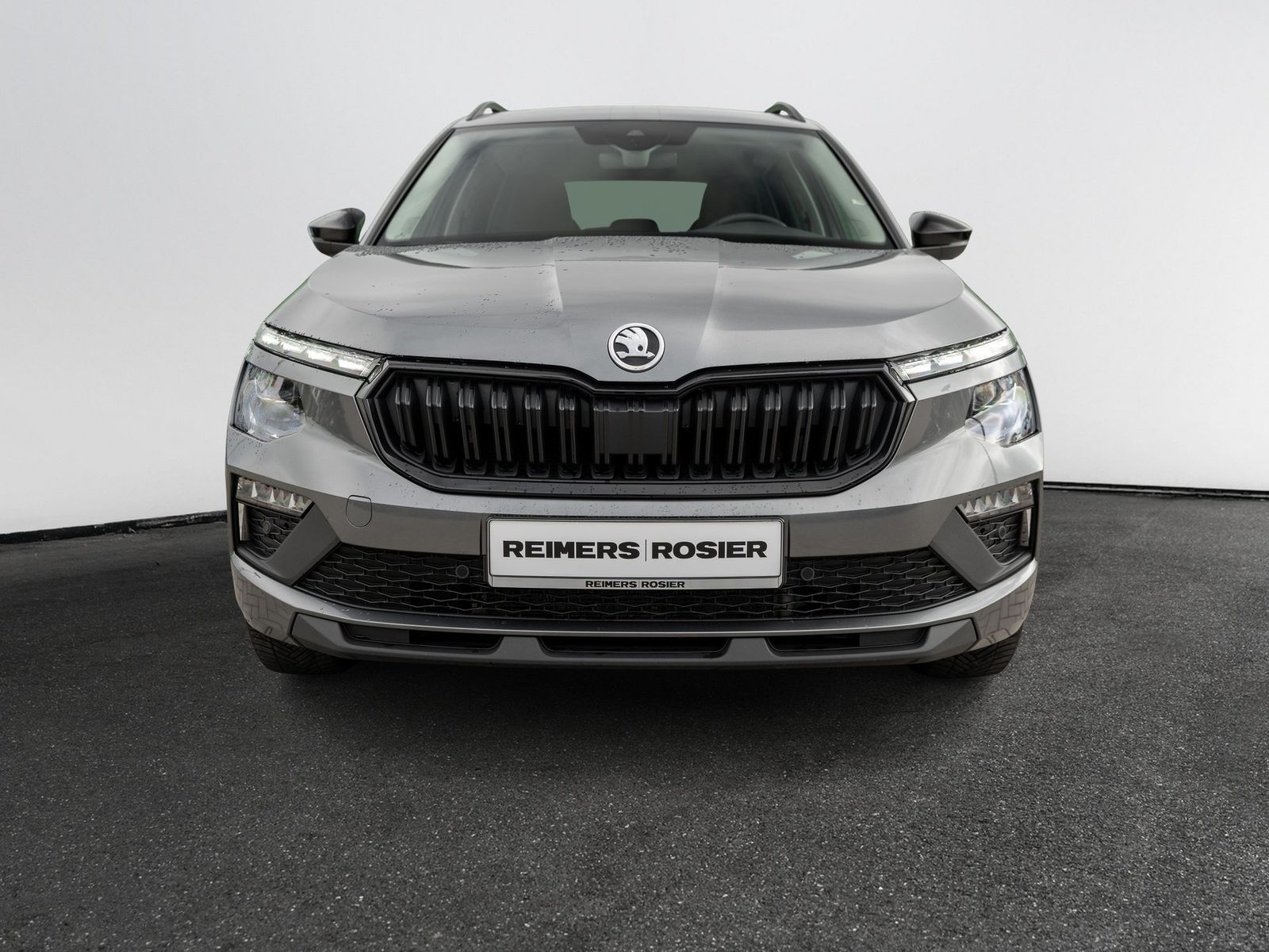 Skoda KAMIQ TOUR 1.0 TSI Kam. Virtual el.Heck ACC LED imagem 3