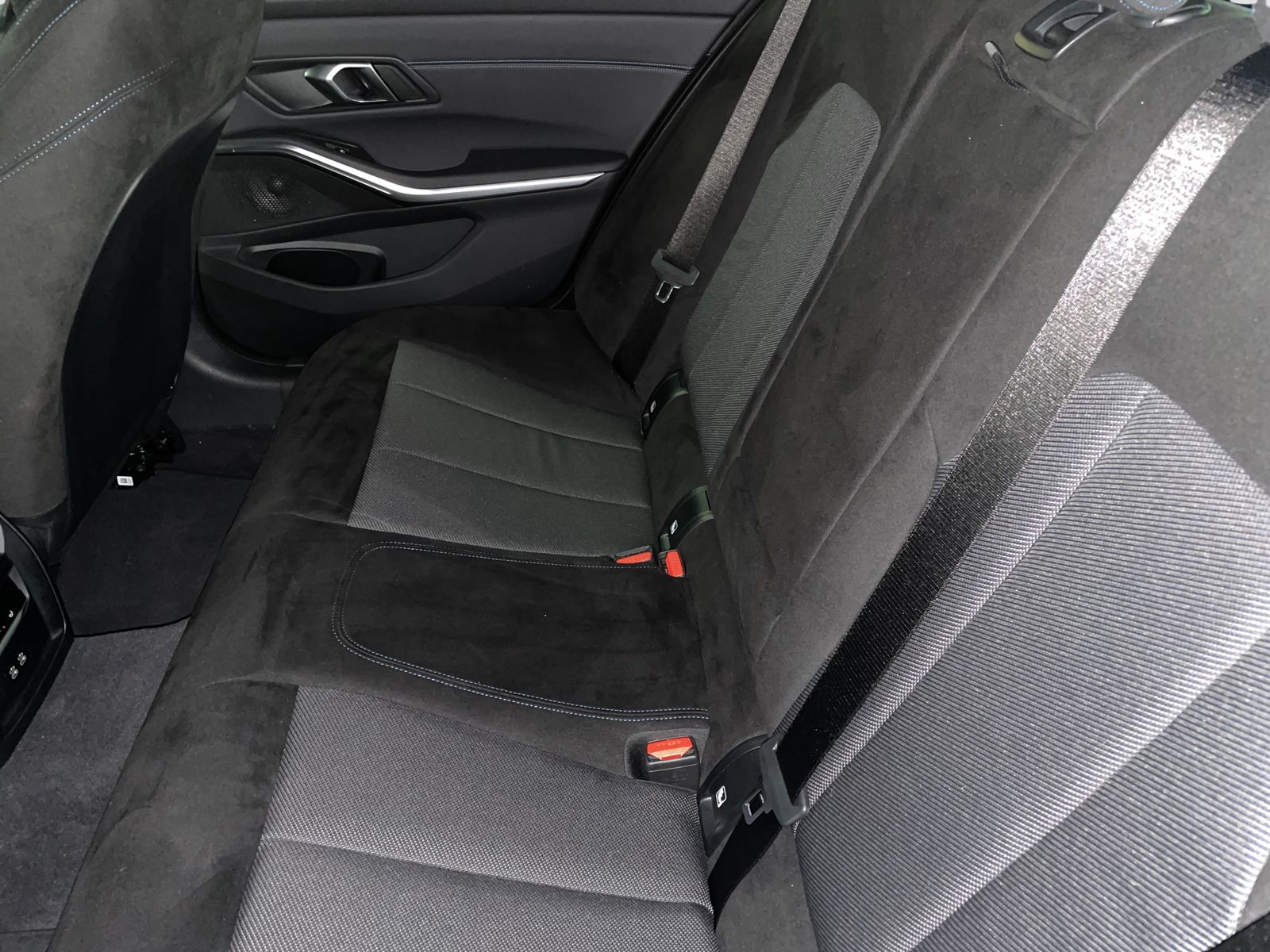 BMW 320 - Bild 13