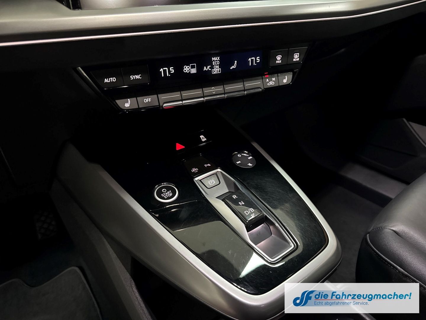 Fahrzeugabbildung Audi Q4 e-tron 35 Leder Digitales Cockpit LED Mehrzon