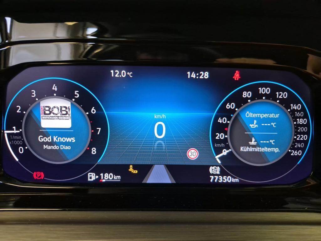 Volkswagen Golf 1.5 TSI Style AHZV anklappbar IQ.Light ACC, миниатюра 7