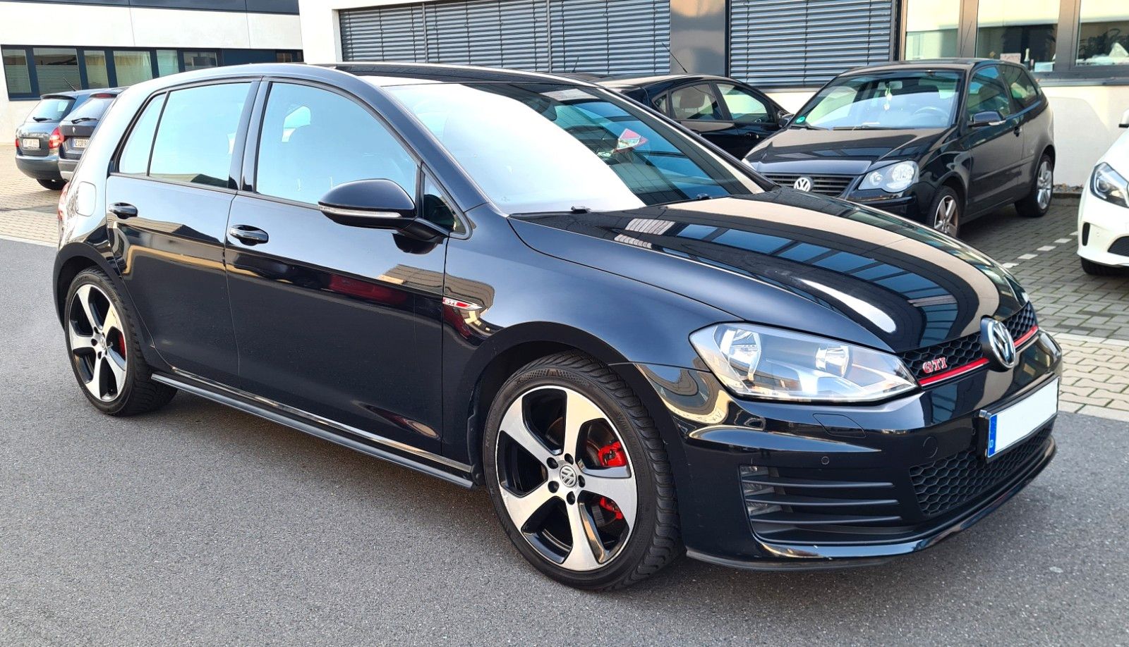 Volkswagen Golf 2.0 TSI DSG BMT GTI foto 3